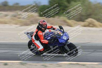 media/Nov-15-2025-Race Pace (Sat) [[8de605a2d8]]/Verified Riders/Turn 8 Inside (935am)/